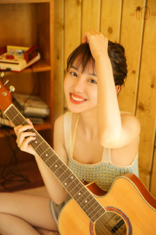 明星专题：李一情